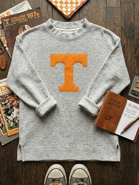 League University of Tennessee Vols Gray Mock Neck Pullover Sweatshirt M